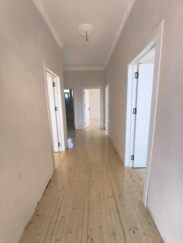 Satılır 4 otaqlı həyət evi 120 m²