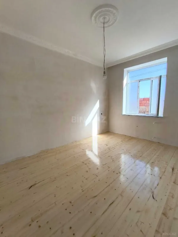 Satılır 4 otaqlı həyət evi 120 m²