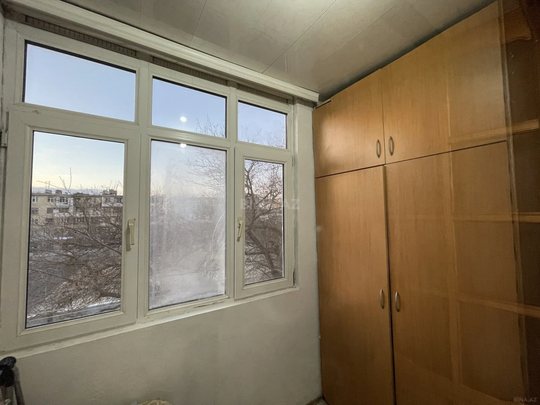 Kirayə verilir 2 otaqlı mənzil 50 m²