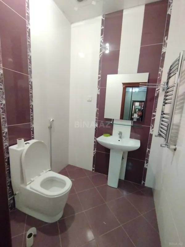 Satılır 3 otaqlı mənzil 126 m²