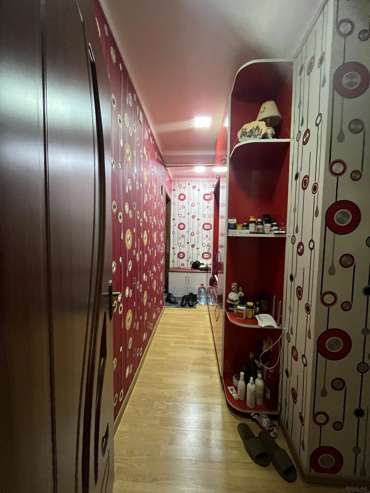 Satılır 1 otaqlı mənzil 40 m²