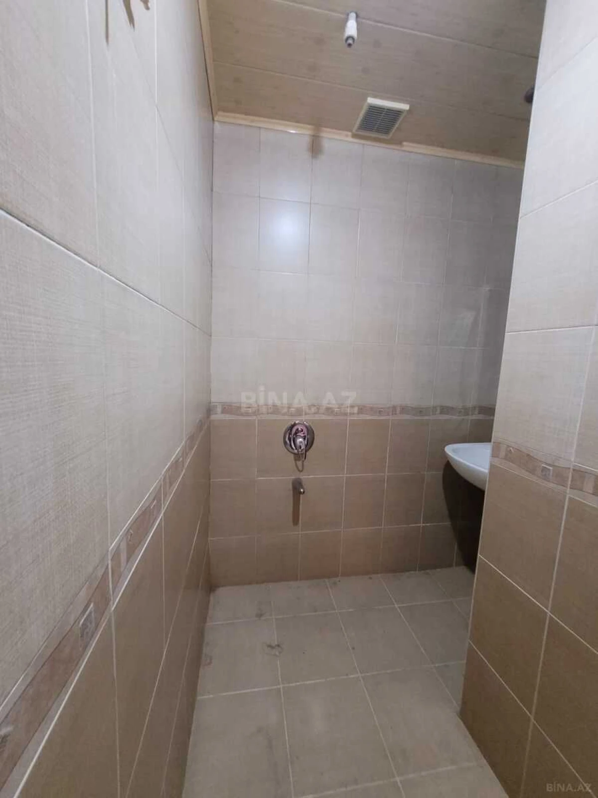 Satılır 3 otaqlı mənzil 65 m²