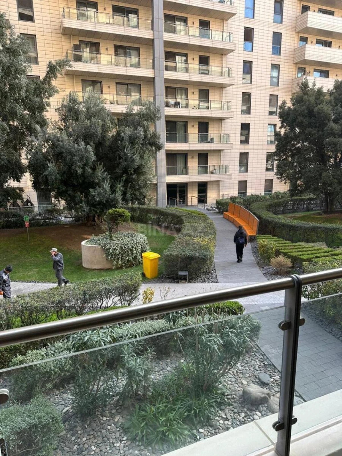 Kirayə verilir 3 otaqlı mənzil 112 m²