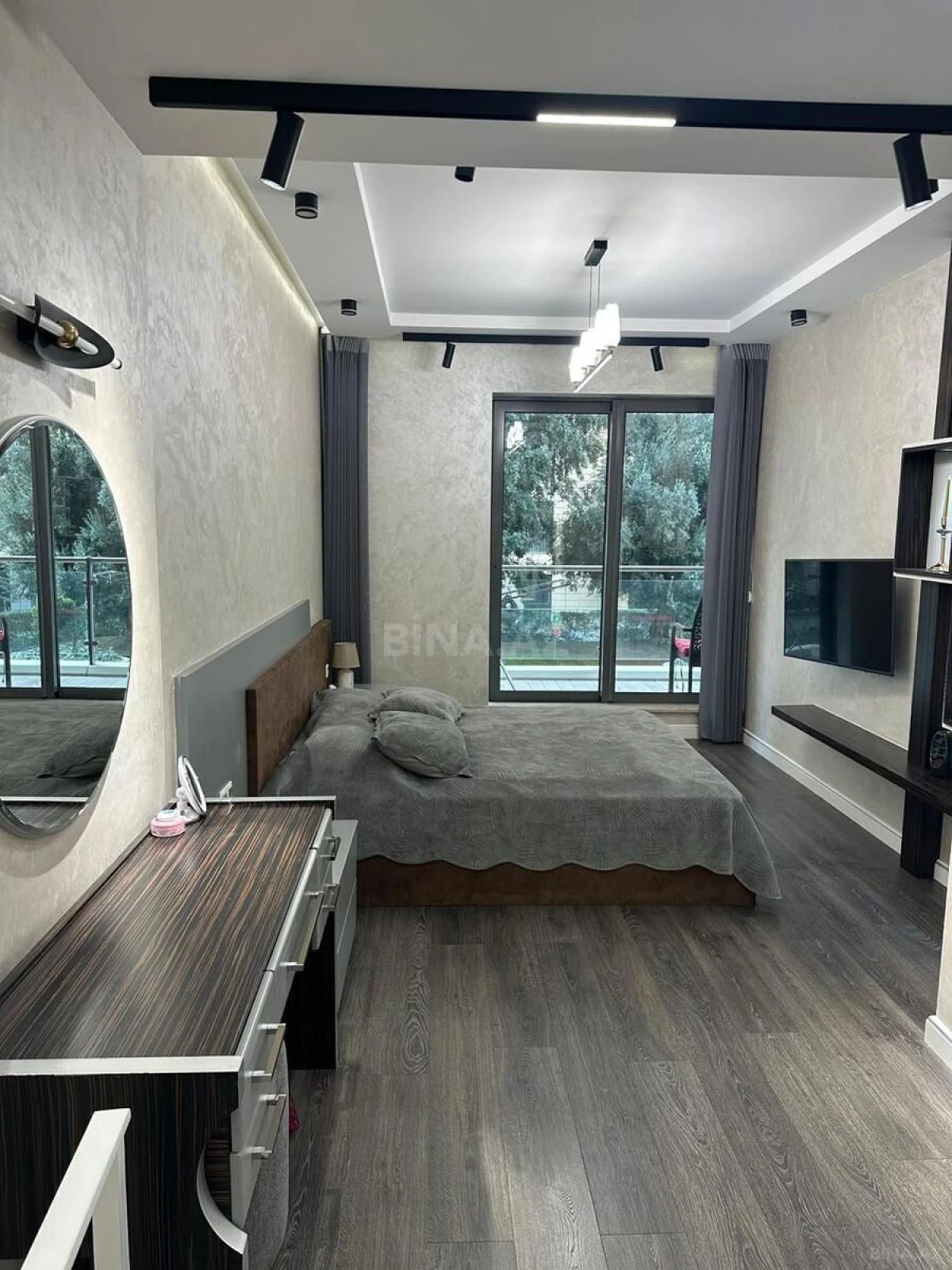 Kirayə verilir 3 otaqlı mənzil 112 m²