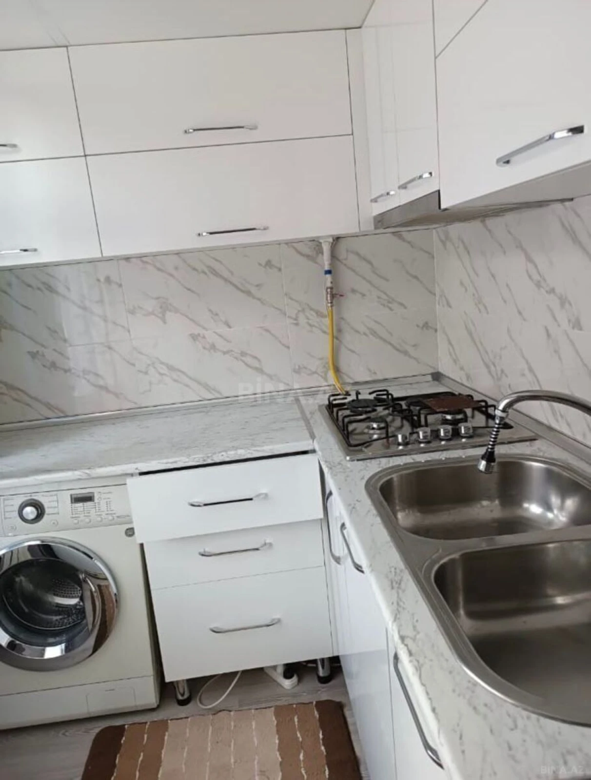 Kirayə verilir 1 otaqlı mənzil 40 m²