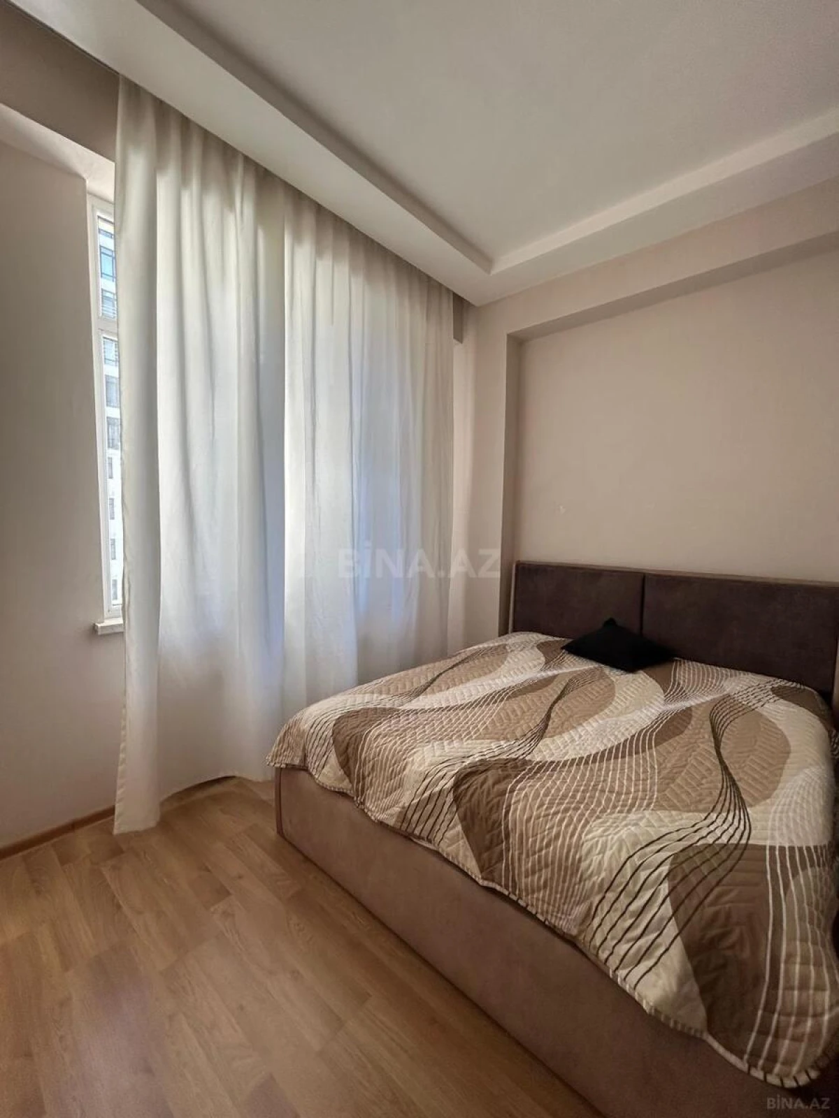 Kirayə verilir 2 otaqlı mənzil 55 m²