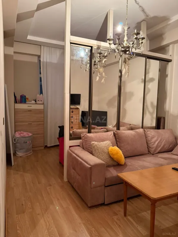 Kirayə verilir 2 otaqlı mənzil 55 m²