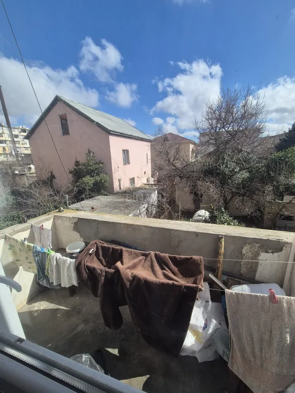 Satılır 2 otaqlı mənzil 60 m²