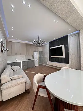 Satılır 2 otaqlı mənzil 60 m²
