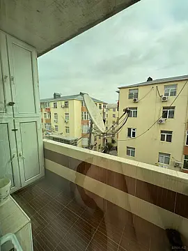 Satılır 3 otaqlı mənzil 120 m²