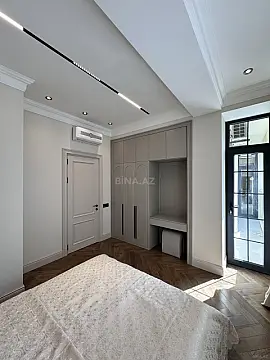 Satılır 4 otaqlı mənzil 165 m²
