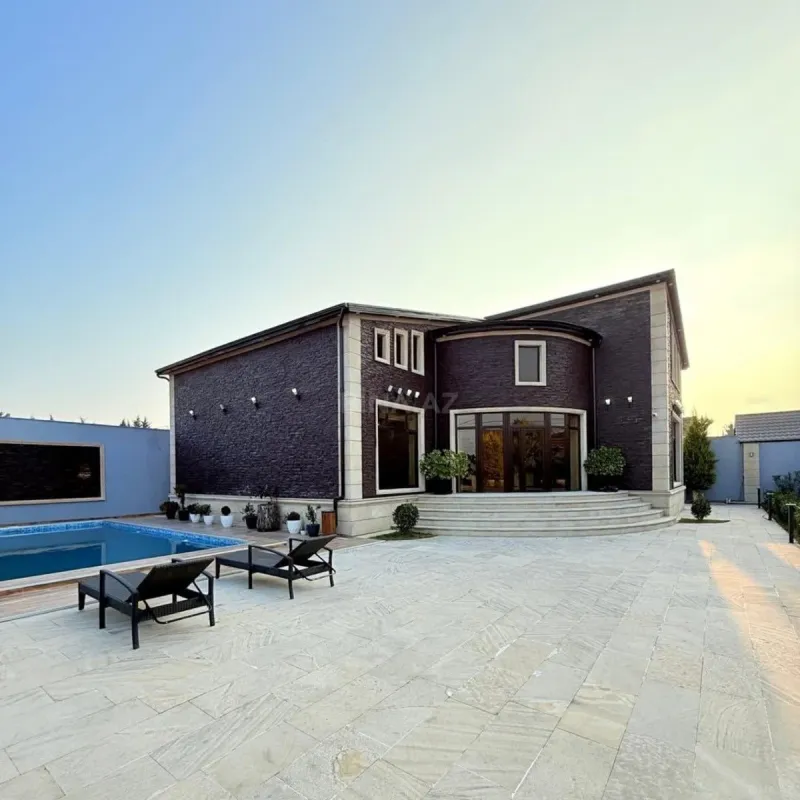 Kirayə verilir 4 otaqlı həyət evi 250 m²