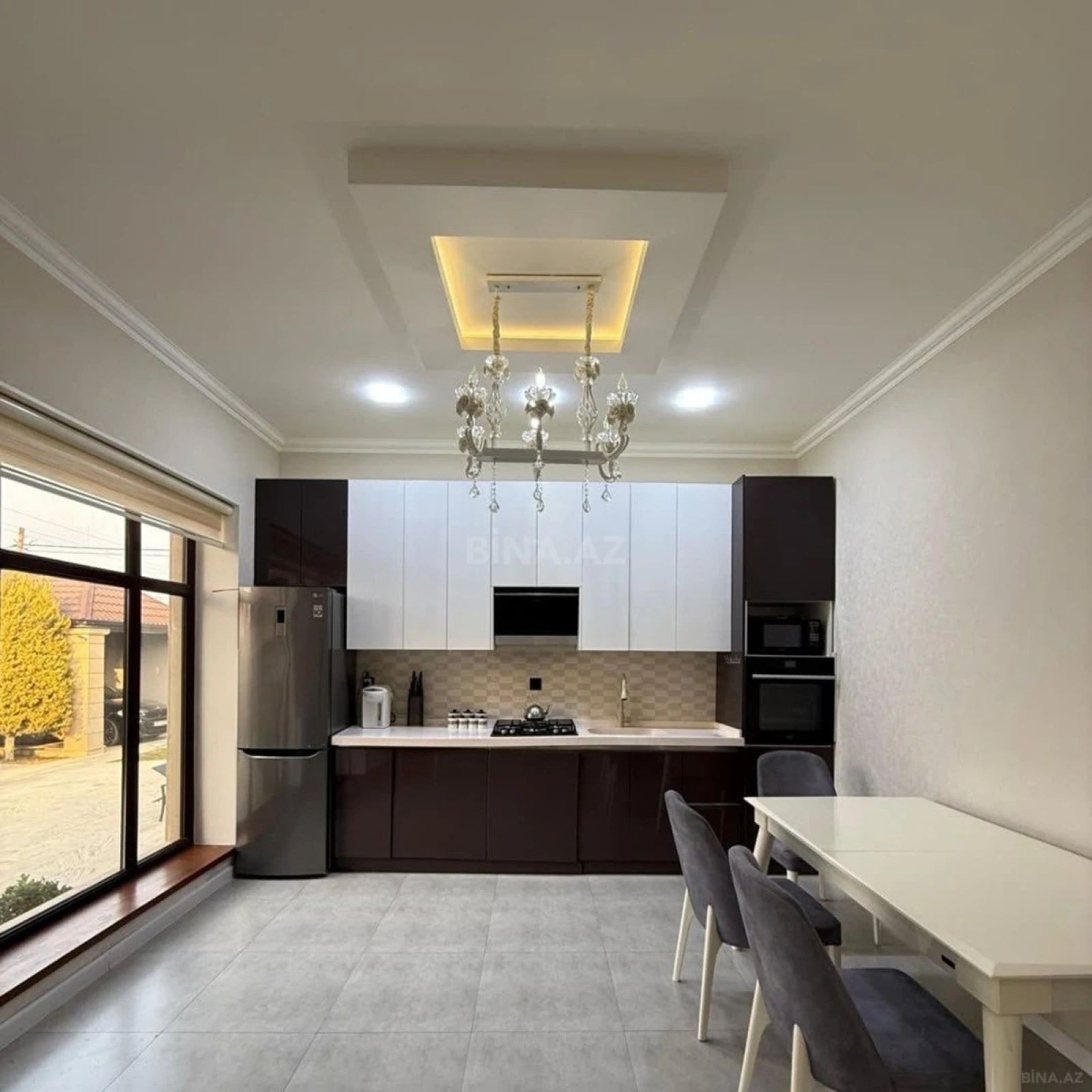 Kirayə verilir 4 otaqlı həyət evi 250 m²