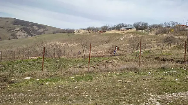 Satılır torpaq sahəsi 12 m²