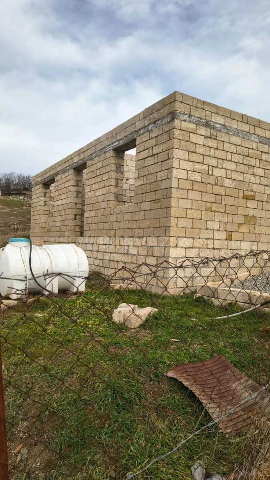 Satılır torpaq sahəsi 12 m²