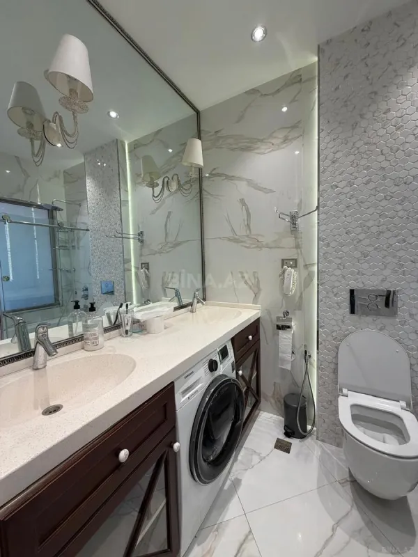 Kirayə verilir 3 otaqlı mənzil 111 m²