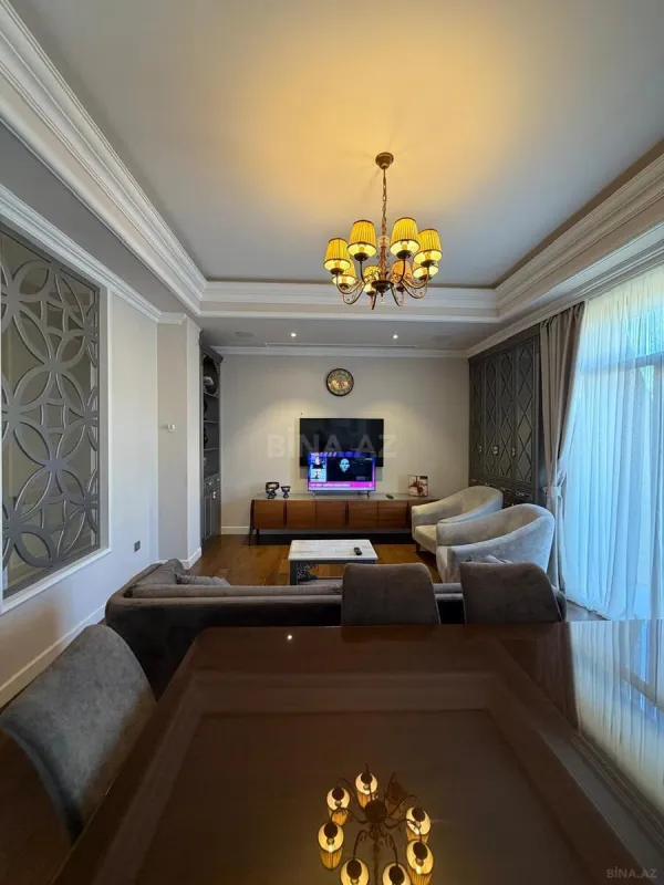 Kirayə verilir 3 otaqlı mənzil 111 m²