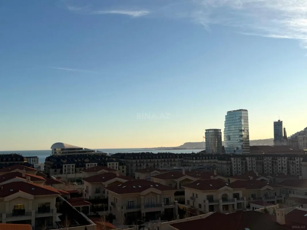 Kirayə verilir 3 otaqlı mənzil 111 m²