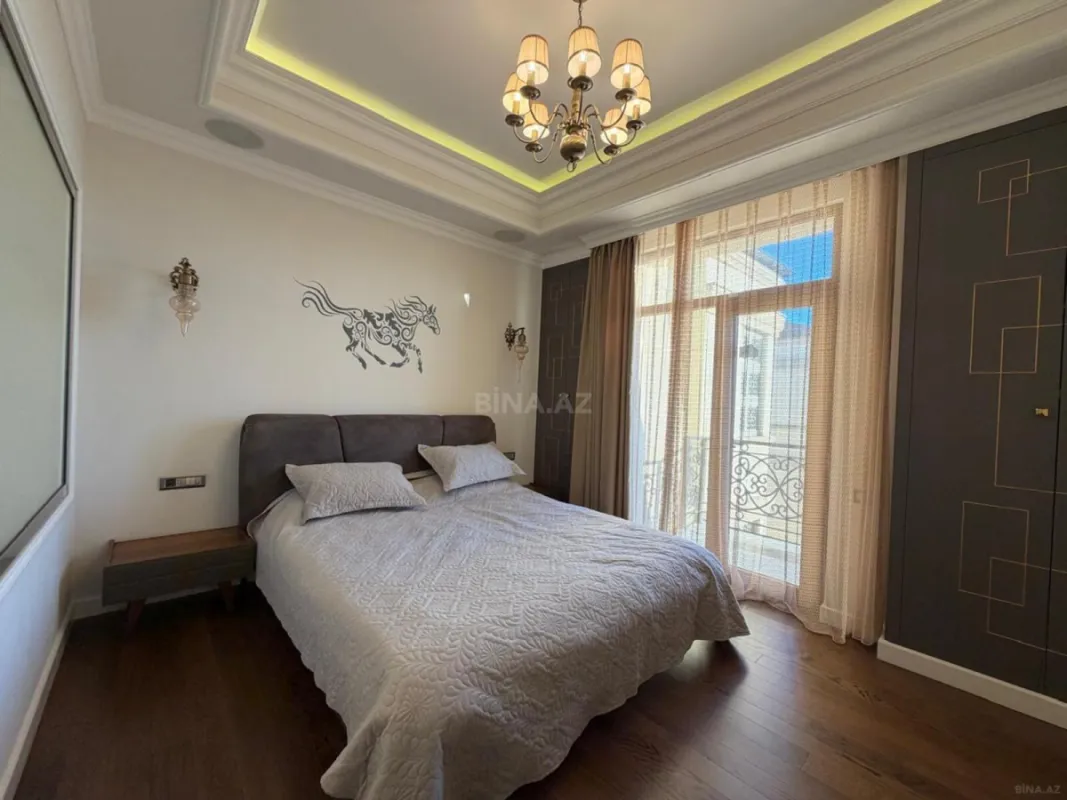 Kirayə verilir 3 otaqlı mənzil 111 m²