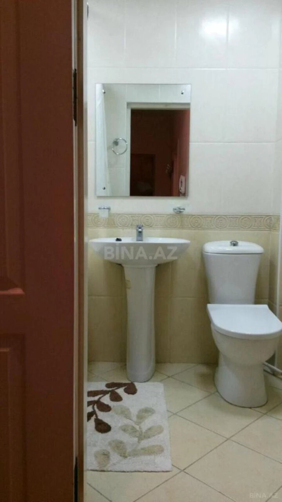 Kirayə verilir 2 otaqlı mənzil 65 m²