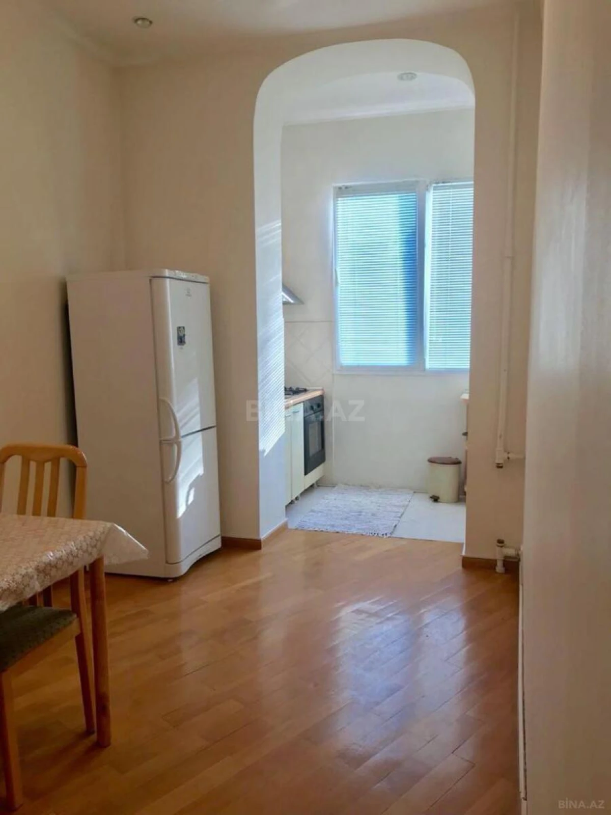Kirayə verilir 2 otaqlı mənzil 65 m²