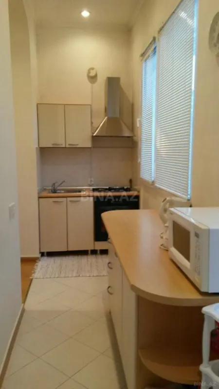 Kirayə verilir 2 otaqlı mənzil 65 m²