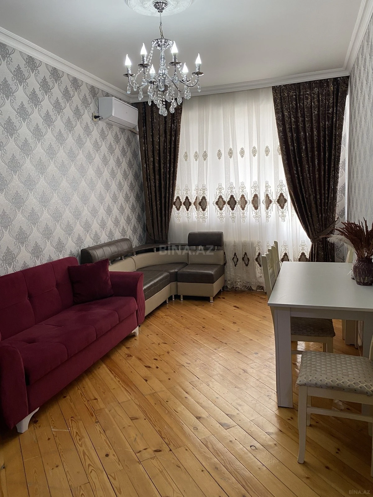 Kirayə verilir 2 otaqlı mənzil 50 m²