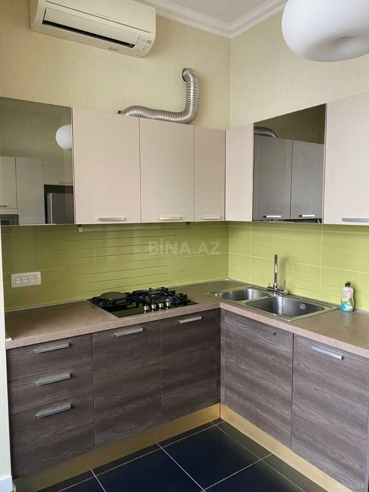 Kirayə verilir 3 otaqlı mənzil 95 m²