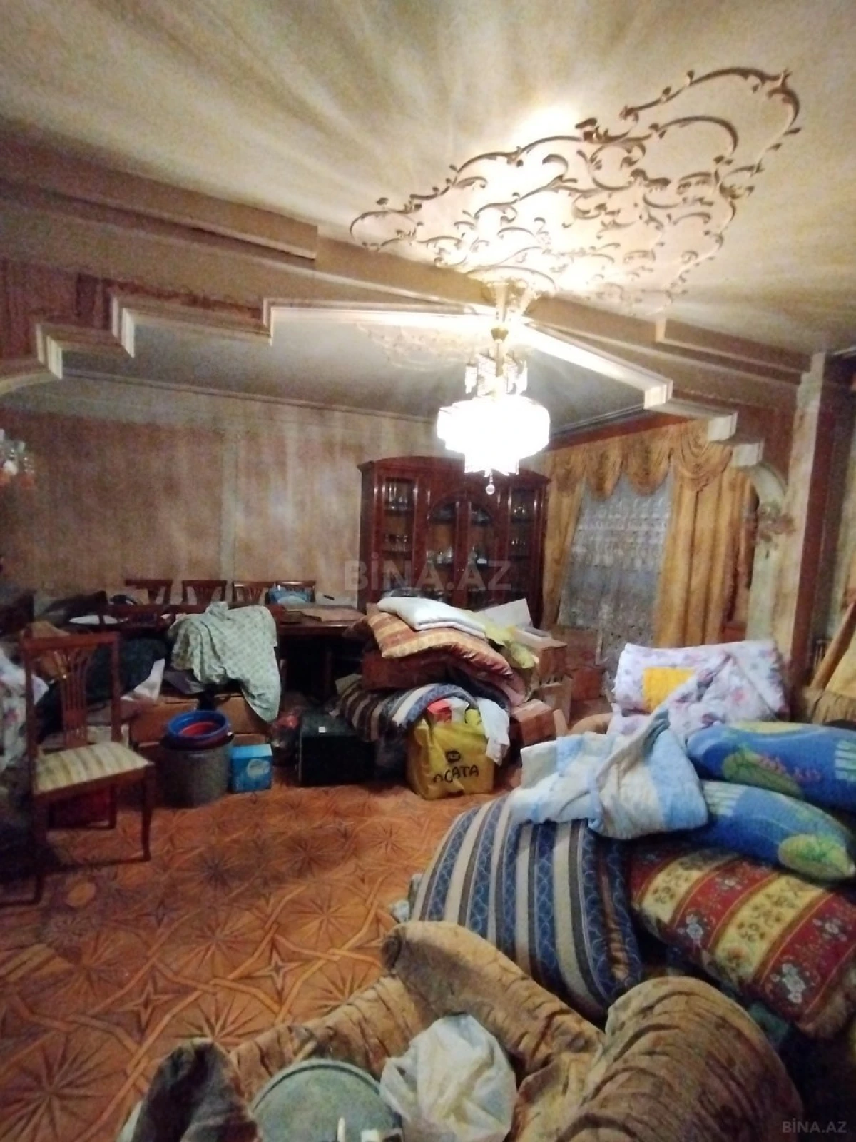 Satılır 4 otaqlı mənzil 100 m²