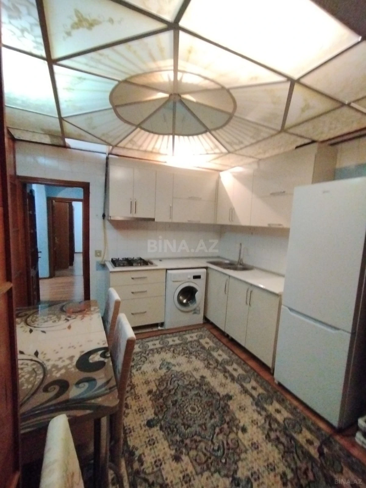 Satılır 4 otaqlı mənzil 100 m²