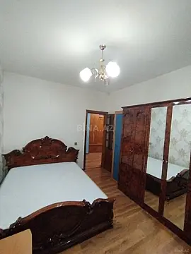 Satılır 4 otaqlı mənzil 100 m²