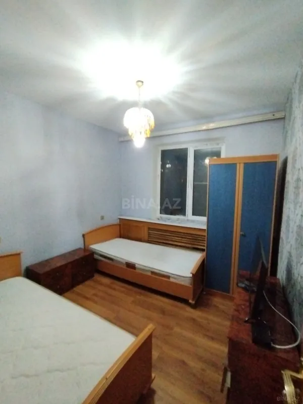 Satılır 4 otaqlı mənzil 100 m²