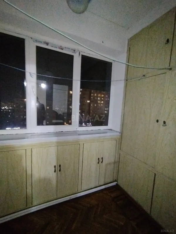Satılır 4 otaqlı mənzil 100 m²