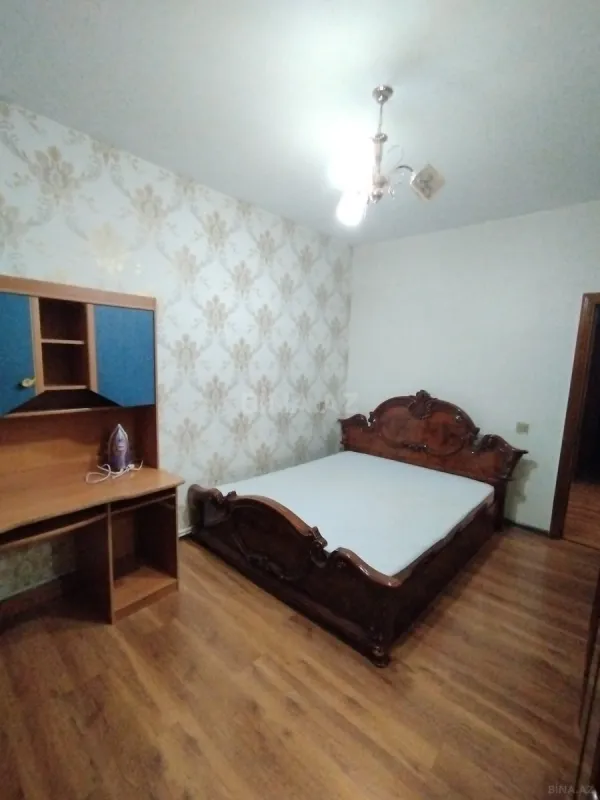 Satılır 4 otaqlı mənzil 100 m²