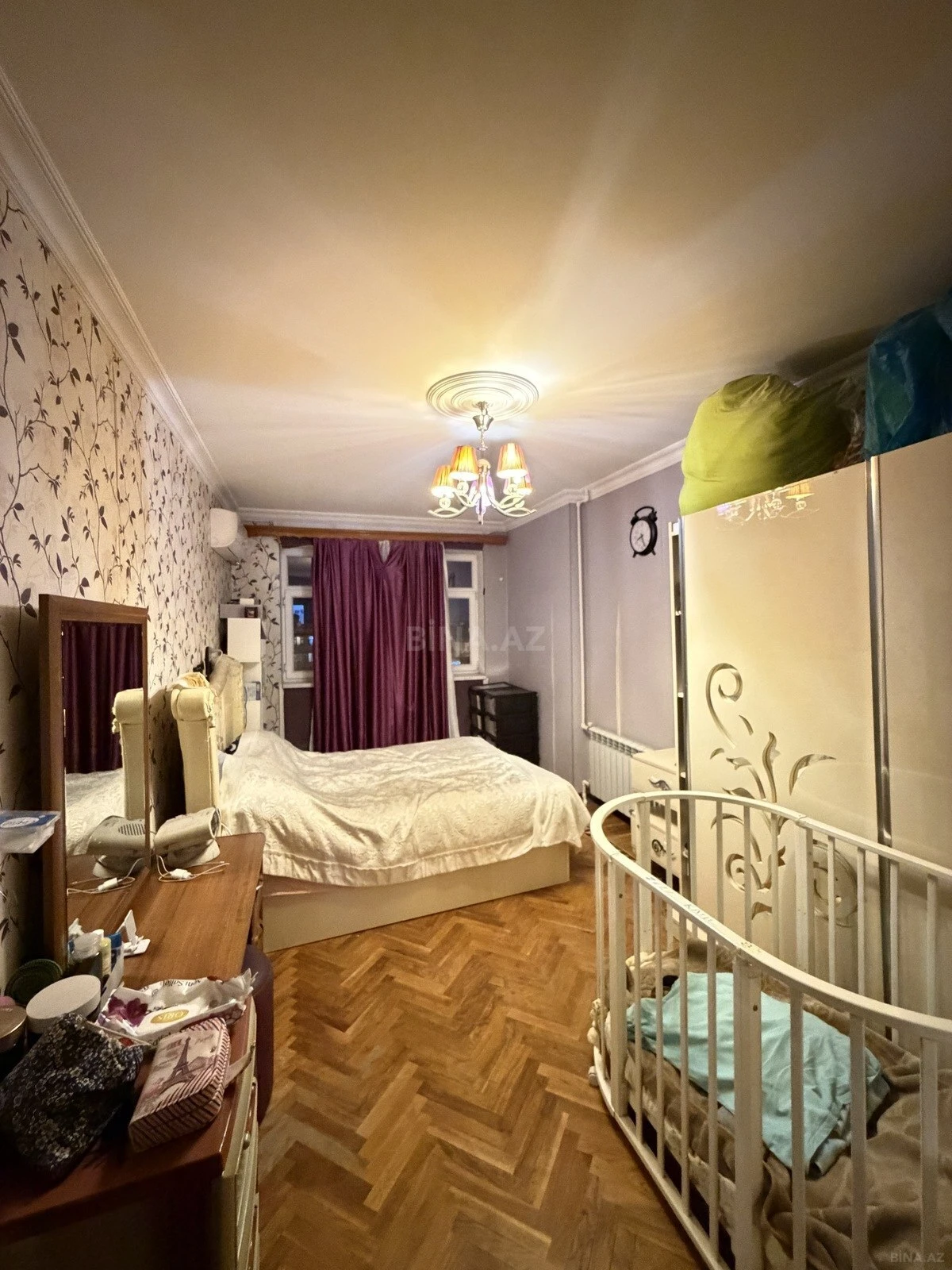 Satılır 4 otaqlı mənzil 100 m²