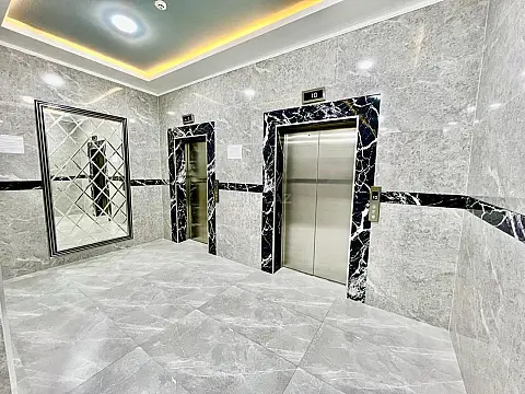 Satılır 3 otaqlı mənzil 111 m²