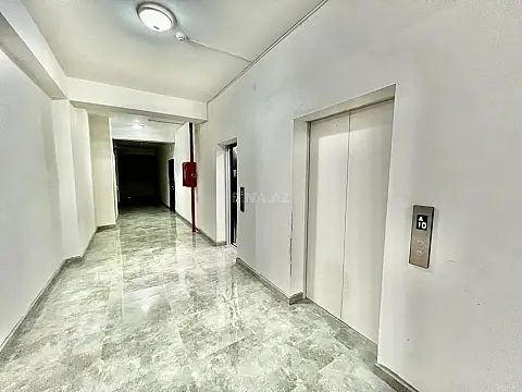 Satılır 3 otaqlı mənzil 111 m²