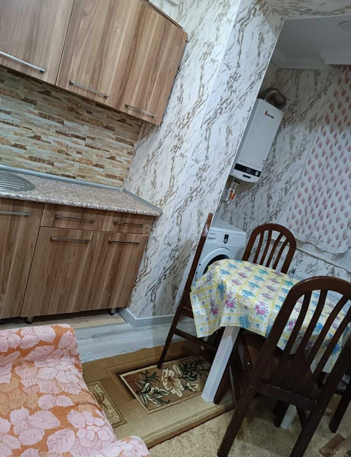 Kirayə verilir 2 otaqlı mənzil 50 m²