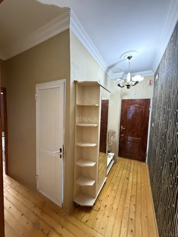 Satılır 2 otaqlı mənzil 45 m²