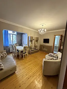 Satılır 2 otaqlı mənzil 45 m² — Bakı, Həzi Aslanov qəs. 2 otaq 45.00 m²