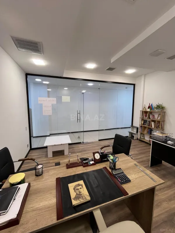 Kirayə verilir 1 otaqlı ofis 18 m²