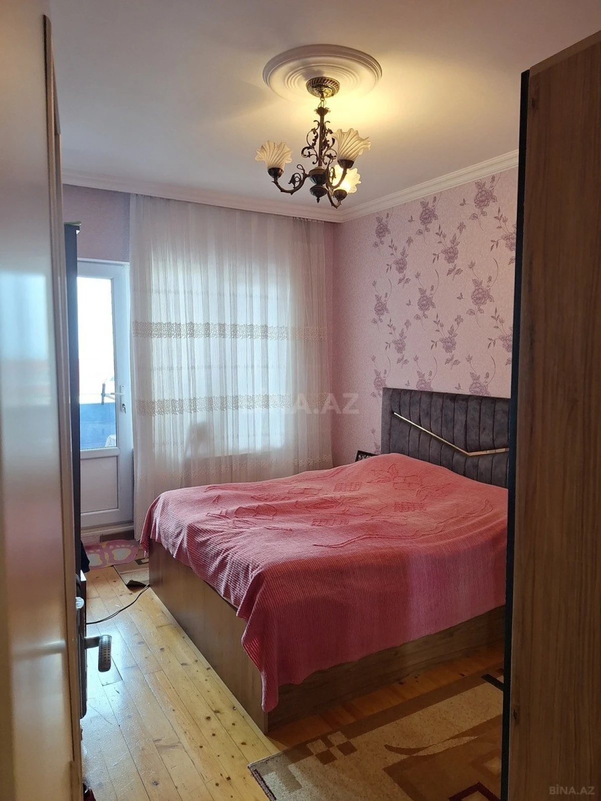 Satılır 3 otaqlı mənzil 80 m²