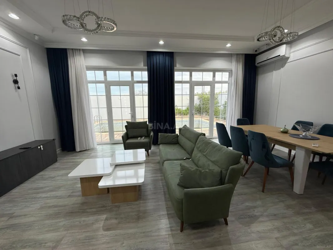 Satılır 5 otaqlı həyət evi 142 m²