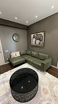 Satılır 3 otaqlı mənzil 140 m²