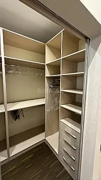 Satılır 3 otaqlı mənzil 140 m²