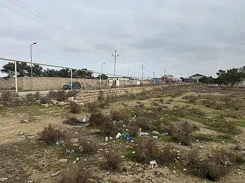 Satılır torpaq sahəsi 300 m²