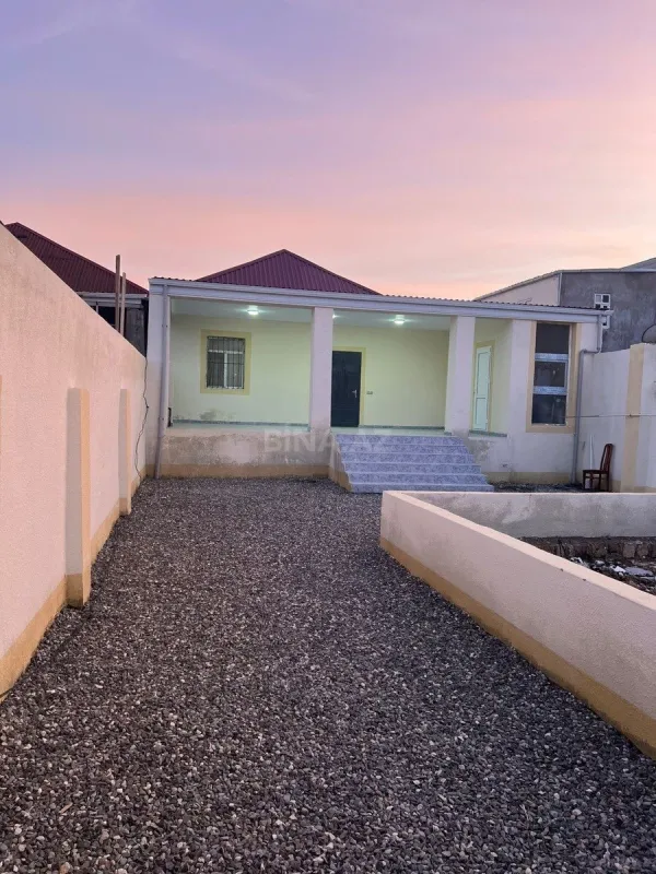 Satılır 3 otaqlı həyət evi 90 m²