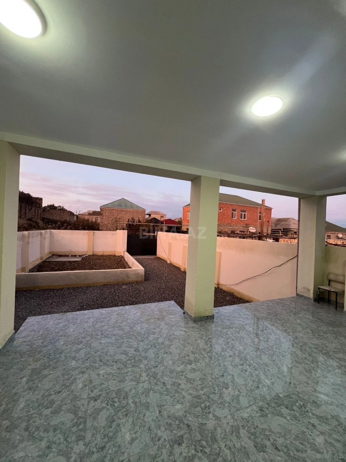 Satılır 3 otaqlı həyət evi 90 m²