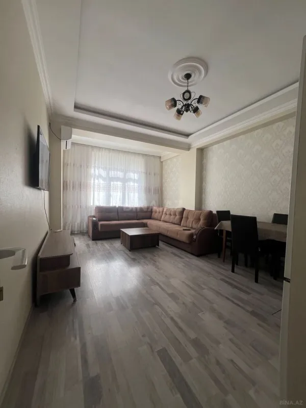 Kirayə verilir 2 otaqlı mənzil 50 m²