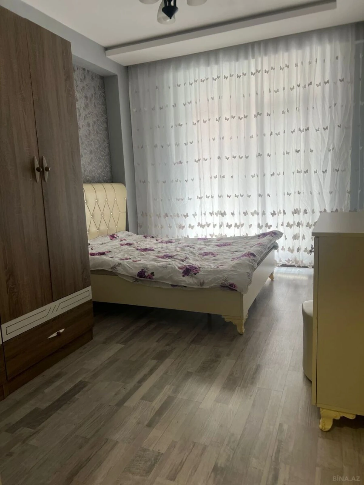 Kirayə verilir 2 otaqlı mənzil 50 m²